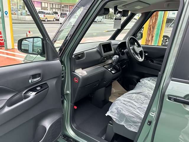 三菱 デリカ　ミニ ６６０ Ｔ プレミアム R7年 (東海) 99