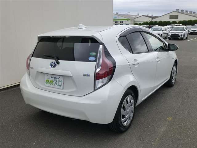 トヨタ アクア １．５ Ｓ H27年 (東北) 99