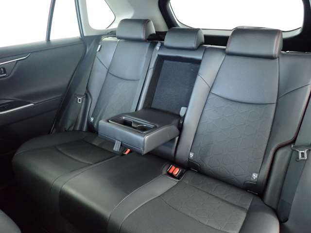 トヨタ ＲＡＶ４ ２．０ アドベンチャー オフロード パッケージＩＩ ４ＷＤ R5年 (関東) 99