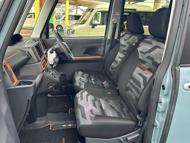 ダイハツ タント ６６０ ファンクロスターボ R6年 (東海) 99