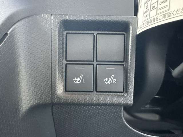 ダイハツ タント ６６０ ファンクロスターボ R6年 (東海) 99