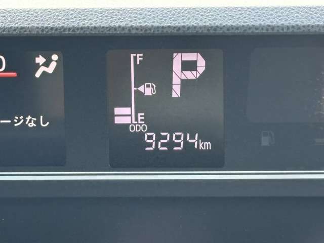 ダイハツ タント ６６０ ファンクロスターボ R6年 (東海) 99