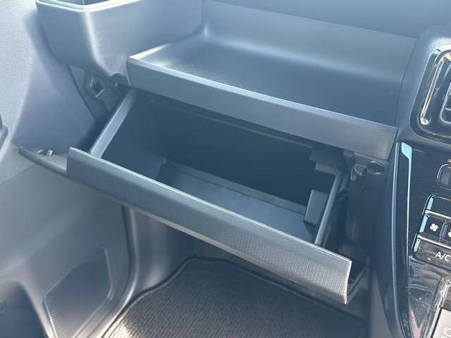 ダイハツ タント ６６０ カスタム Ｘ R4年 (東海) 99