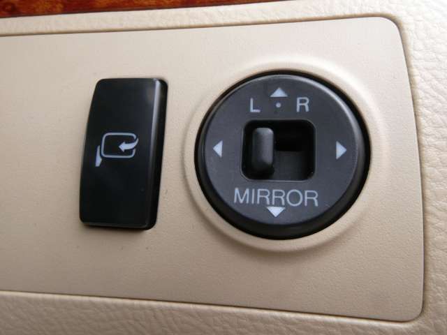 トヨタ クラウン ２．５ ロイヤルエクストラ H19年 (関東) 99