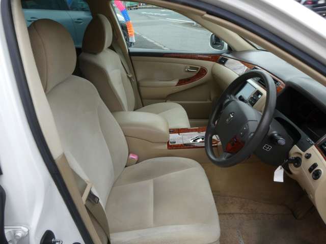 トヨタ クラウン ２．５ ロイヤルエクストラ H19年 (関東) 99