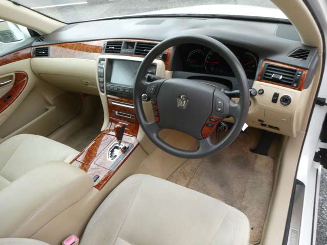 トヨタ クラウン ２．５ ロイヤルエクストラ H19年 (関東) 99