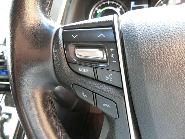 トヨタ アルファード　ハイブリッド ハイブリッド ２．５ ＳＲ Ｃパッケージ Ｅ－ＦＯＵＲ ４ＷＤ R2年 (中国) 99