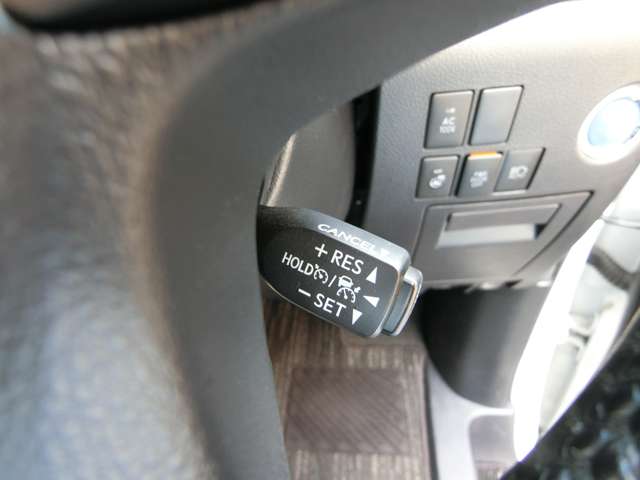 トヨタ アルファード　ハイブリッド ハイブリッド ２．５ ＳＲ Ｃパッケージ Ｅ－ＦＯＵＲ ４ＷＤ R2年 (中国) 99