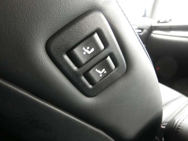 トヨタ アルファード　ハイブリッド ハイブリッド ２．５ ＳＲ Ｃパッケージ Ｅ－ＦＯＵＲ ４ＷＤ R2年 (中国) 99