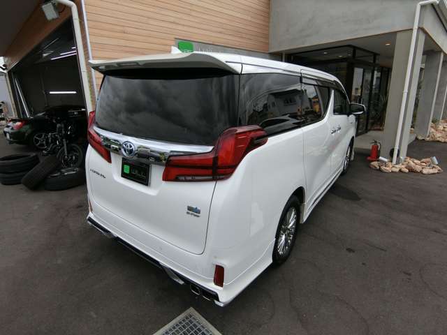 トヨタ アルファード　ハイブリッド ハイブリッド ２．５ ＳＲ Ｃパッケージ Ｅ－ＦＯＵＲ ４ＷＤ R2年 (中国) 99