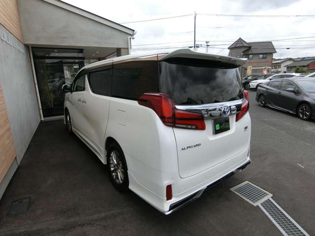 トヨタ アルファード　ハイブリッド ハイブリッド ２．５ ＳＲ Ｃパッケージ Ｅ－ＦＯＵＲ ４ＷＤ R2年 (中国) 99