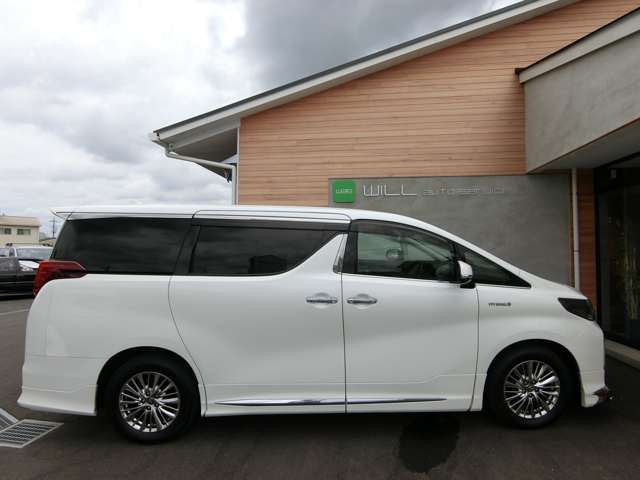 トヨタ アルファード　ハイブリッド ハイブリッド ２．５ ＳＲ Ｃパッケージ Ｅ－ＦＯＵＲ ４ＷＤ R2年 (中国) 99