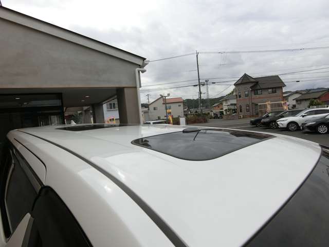 トヨタ アルファード　ハイブリッド ハイブリッド ２．５ ＳＲ Ｃパッケージ Ｅ－ＦＯＵＲ ４ＷＤ R2年 (中国) 99