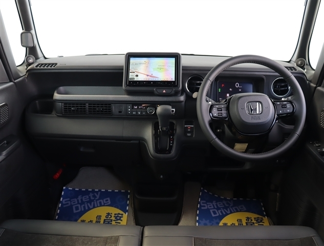 ホンダ Ｎ　ＢＯＸ カスタム ６６０ ターボ R5年 (関東) 99