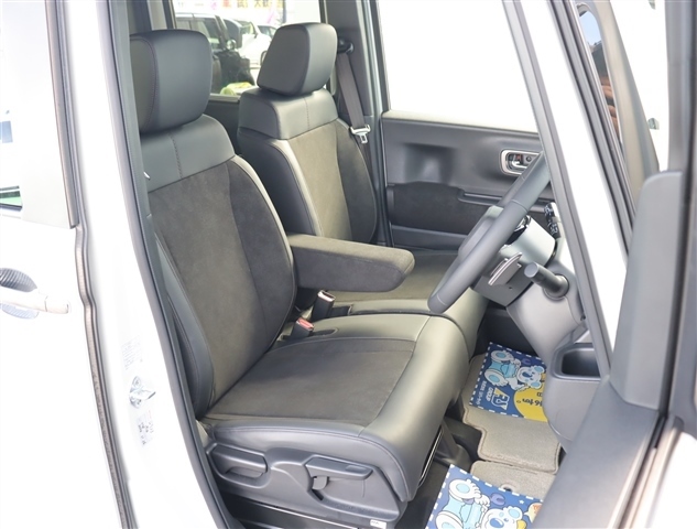 ホンダ Ｎ　ＢＯＸ カスタム ６６０ ターボ R5年 (関東) 99