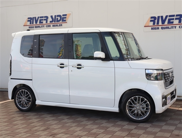 ホンダ Ｎ　ＢＯＸ カスタム ６６０ ターボ R5年 (関東) 99