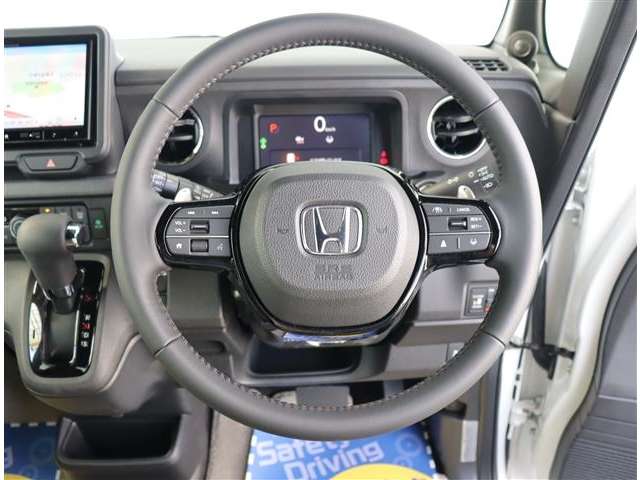 ホンダ Ｎ　ＢＯＸ カスタム ６６０ ターボ R5年 (関東) 99