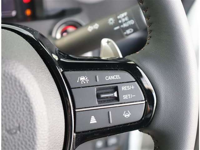 ホンダ Ｎ　ＢＯＸ カスタム ６６０ ターボ R5年 (関東) 99