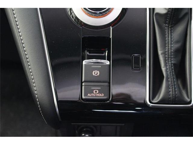 三菱 デリカ　Ｄ：５ ２．２ シャモニー 電動サイドステップ装着車 ディーゼルターボ ４ＷＤ R7年 (北海道) 99