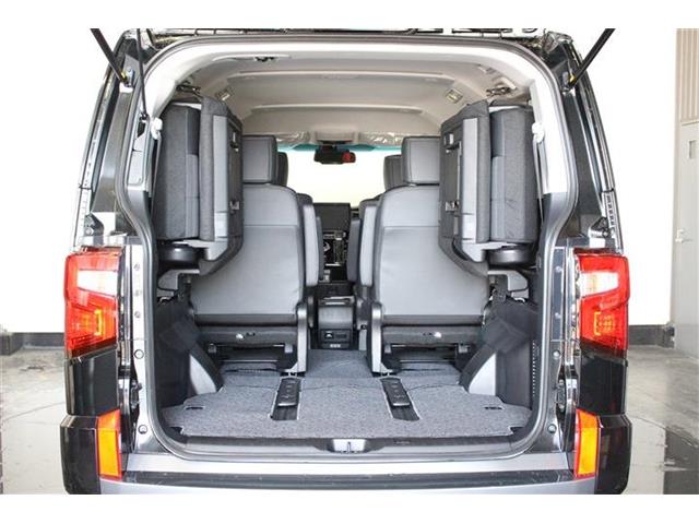 三菱 デリカ　Ｄ：５ ２．２ シャモニー 電動サイドステップ装着車 ディーゼルターボ ４ＷＤ R7年 (北海道) 99