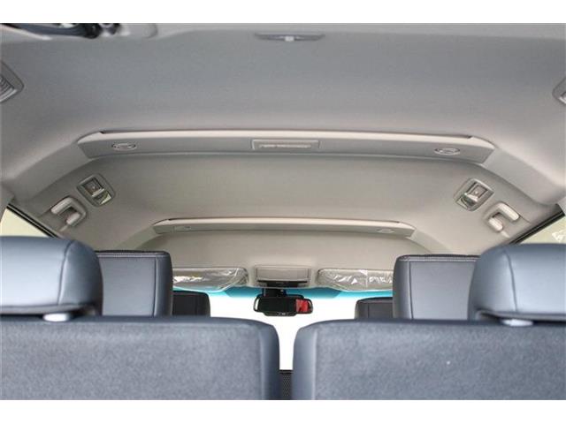 三菱 デリカ　Ｄ：５ ２．２ シャモニー 電動サイドステップ装着車 ディーゼルターボ ４ＷＤ R7年 (北海道) 99