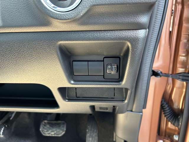 スズキ スペーシア ６６０ ハイブリッド Ｇ ４ＷＤ R6年 () 99