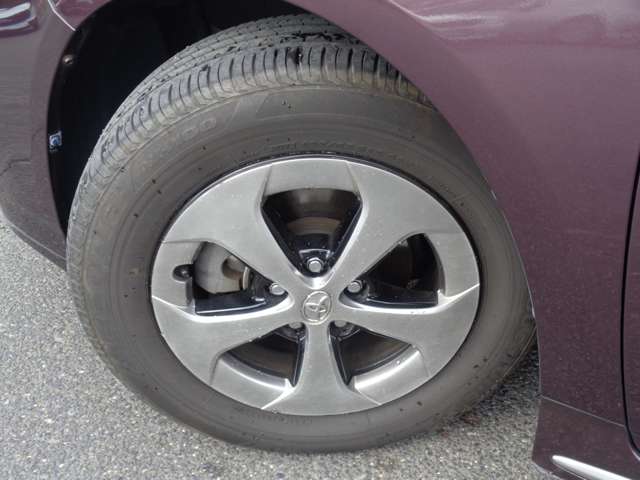 トヨタ プリウス １．８ Ｓ マイコーデ H25年 (中国) 99