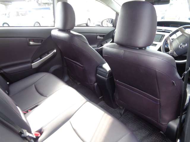 トヨタ プリウス １．８ Ｓ マイコーデ H25年 (中国) 99