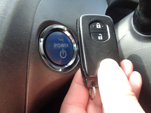 トヨタ プリウス １．８ Ｓ マイコーデ H25年 (中国) 99