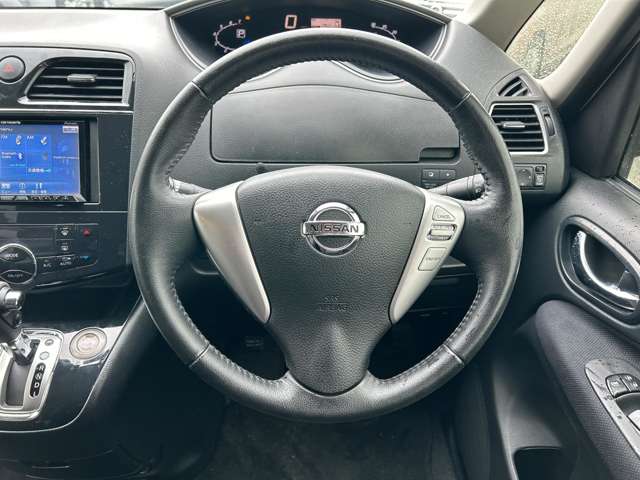 日産 セレナ ２．０ ハイウェイスター Ｓ－ＨＹＢＲＩＤ H24年 (九州・沖縄) 99