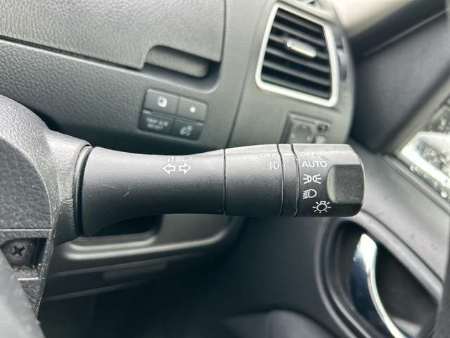 日産 セレナ ２．０ ハイウェイスター Ｓ－ＨＹＢＲＩＤ H24年 (九州・沖縄) 99