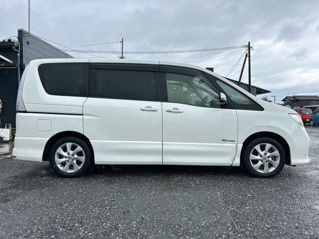 日産 セレナ ２．０ ハイウェイスター Ｓ－ＨＹＢＲＩＤ H24年 (九州・沖縄) 99