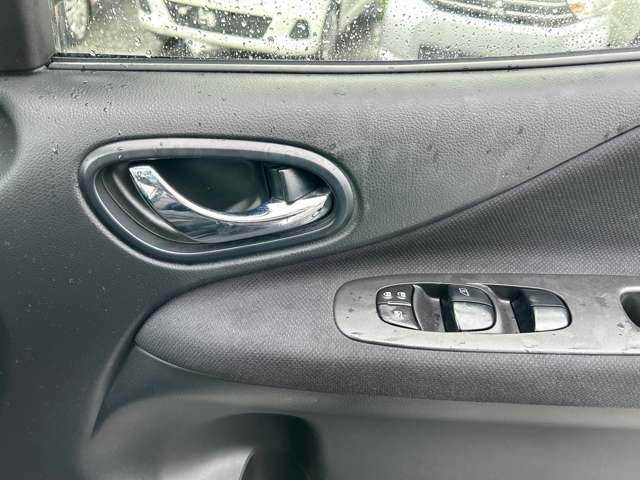 日産 セレナ ２．０ ハイウェイスター Ｓ－ＨＹＢＲＩＤ H24年 (九州・沖縄) 99