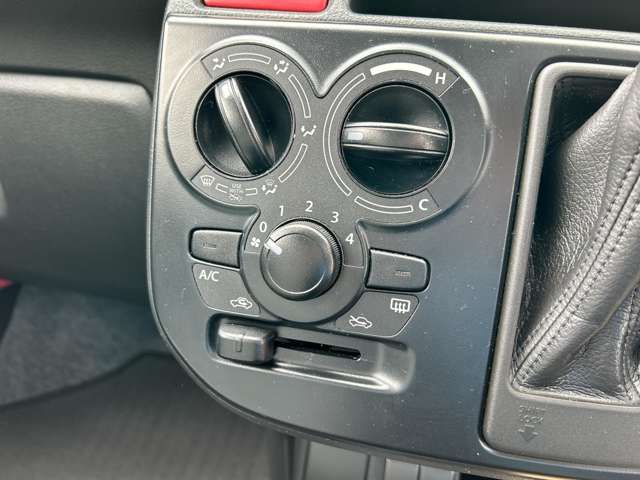 スズキ アルト ６６０ Ｆ オートギヤシフト H28年 (九州・沖縄) 99