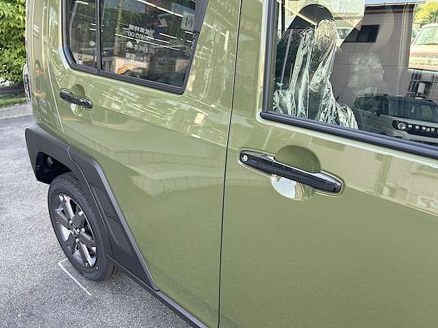 ダイハツ タフト ６６０ Ｇ ダーククロム ベンチャー ４ＷＤ R7年 () 99