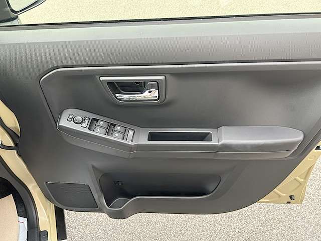 ダイハツ タフト ６６０ Ｇ ダーククロム ベンチャー ４ＷＤ R7年 () 99