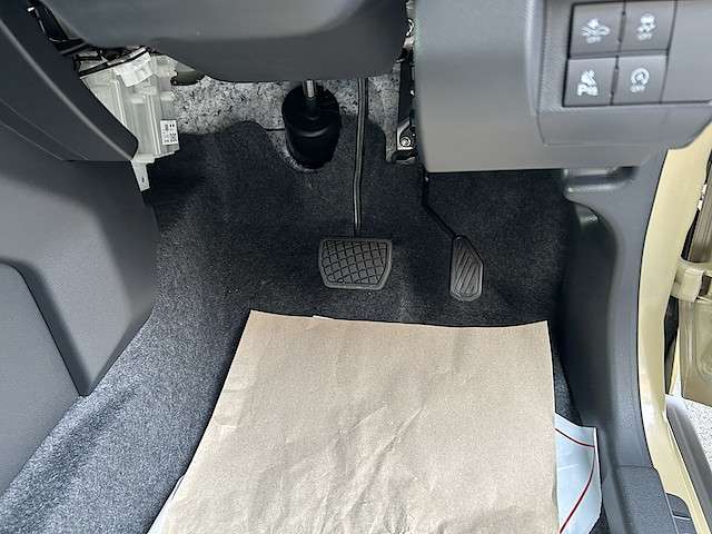 ダイハツ タフト ６６０ Ｇ ダーククロム ベンチャー ４ＷＤ R7年 () 99