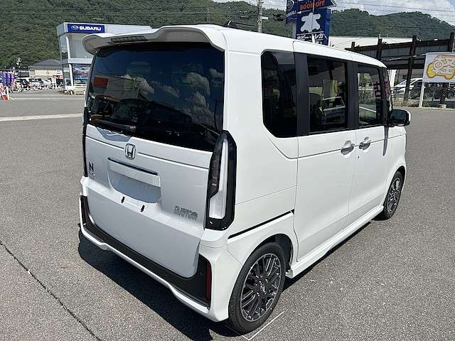 ホンダ Ｎ　ＢＯＸ カスタム ６６０ ターボ R7年 () 99