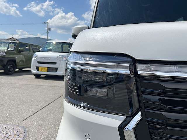 ホンダ Ｎ　ＢＯＸ カスタム ６６０ ターボ R7年 () 99