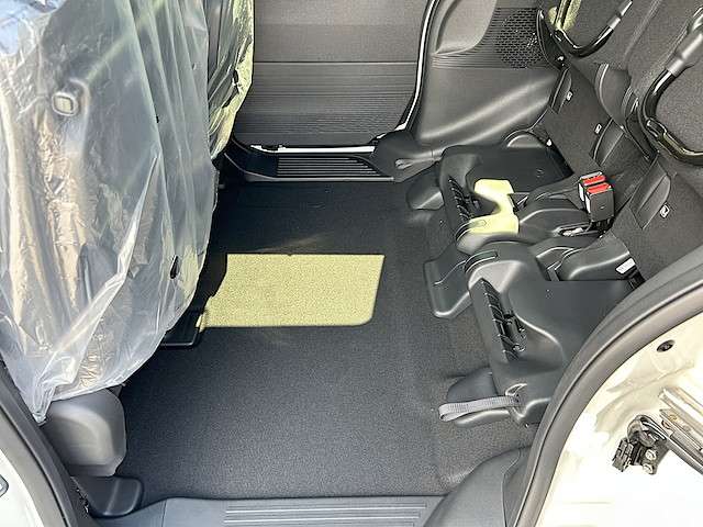 ホンダ Ｎ　ＢＯＸ カスタム ６６０ ターボ R7年 () 99