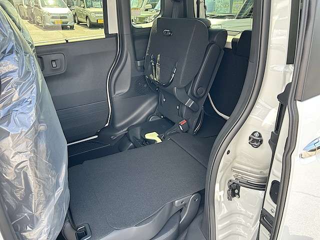 ホンダ Ｎ　ＢＯＸ カスタム ６６０ ターボ R7年 () 99