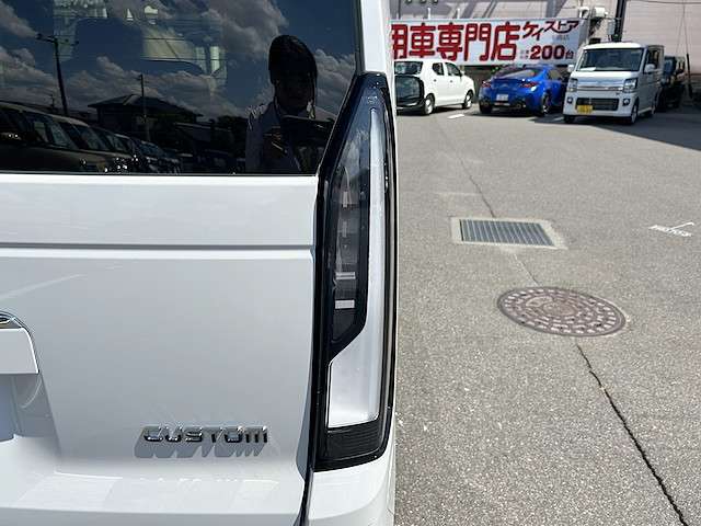 ホンダ Ｎ　ＢＯＸ カスタム ６６０ ターボ R7年 () 99