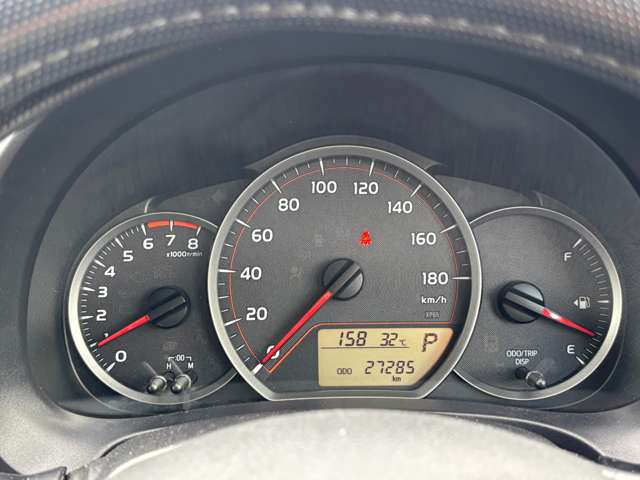 トヨタ ヴィッツ １．３ Ｕ H23年 (九州・沖縄) 99