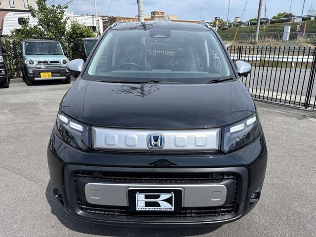 ホンダ フリード　ハイブリッド １．５ Ｅ：ＨＥＶ クロスター R7年 (近畿) 99