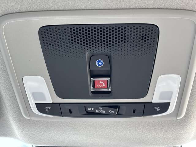 ホンダ フリード　ハイブリッド １．５ Ｅ：ＨＥＶ クロスター R7年 (近畿) 99