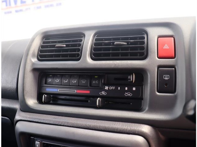 スズキ ジムニー ６６０ ワイルドウインド ４ＷＤ H14年 (関東) 99