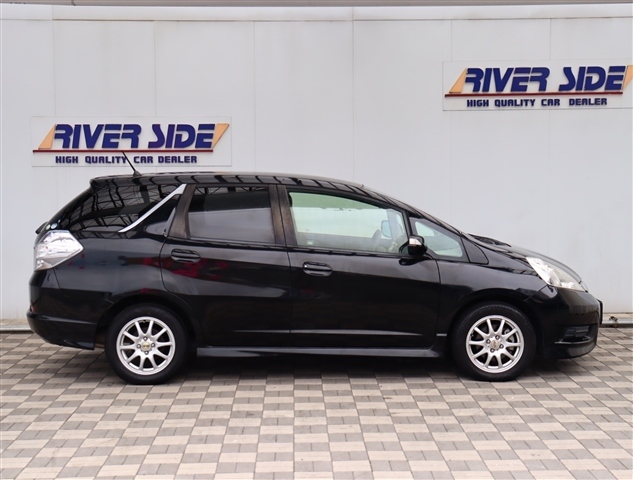 ホンダ フィット　シャトル　ハイブリッド １．３ H24年 (関東) 99