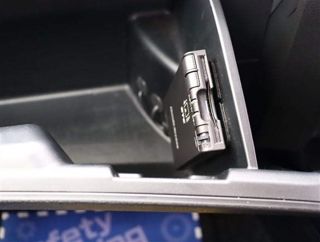 ホンダ フィット　シャトル　ハイブリッド １．３ H24年 (関東) 99