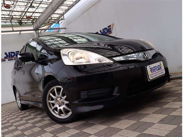 ホンダ フィット　シャトル　ハイブリッド １．３ H24年 (関東) 99