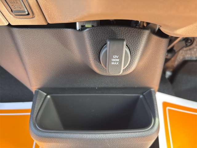 ホンダ Ｎ　ＢＯＸ ジョイ ６６０ ２トーン R6年 (近畿) 99